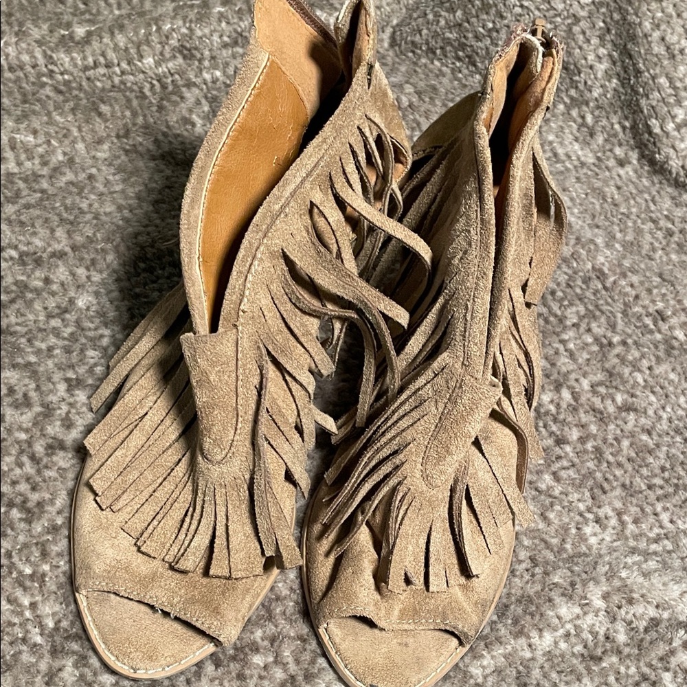 Mojo Moxy Tan Fringe Sandals